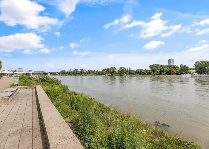 Appartement Kalina - Am Rhein, Naehe Basf, Abbvie, Uni Ma Ludwigshafen